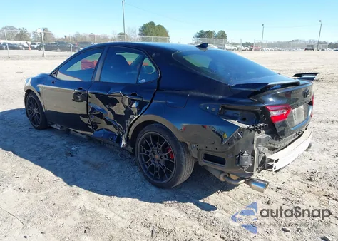 2021 Toyota Camry Trd z USA, uszkodzony, nr VIN 4T1KZ1AK0MU055949